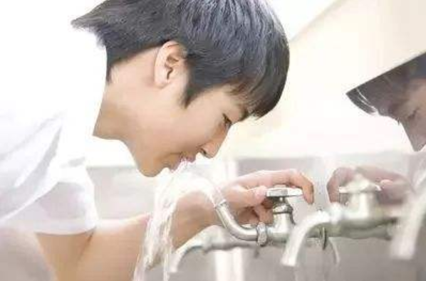 水,能看得见的是脏,看不见的那就是“病”